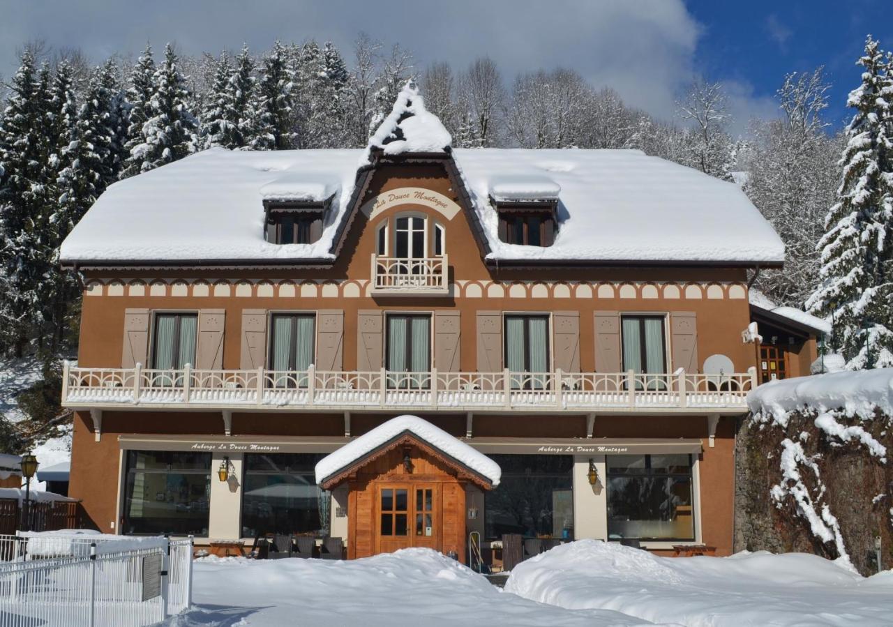 Auberge La Douce Montagne Альмон Экстерьер фото